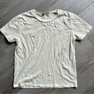 plain white brandy melville tee 💫